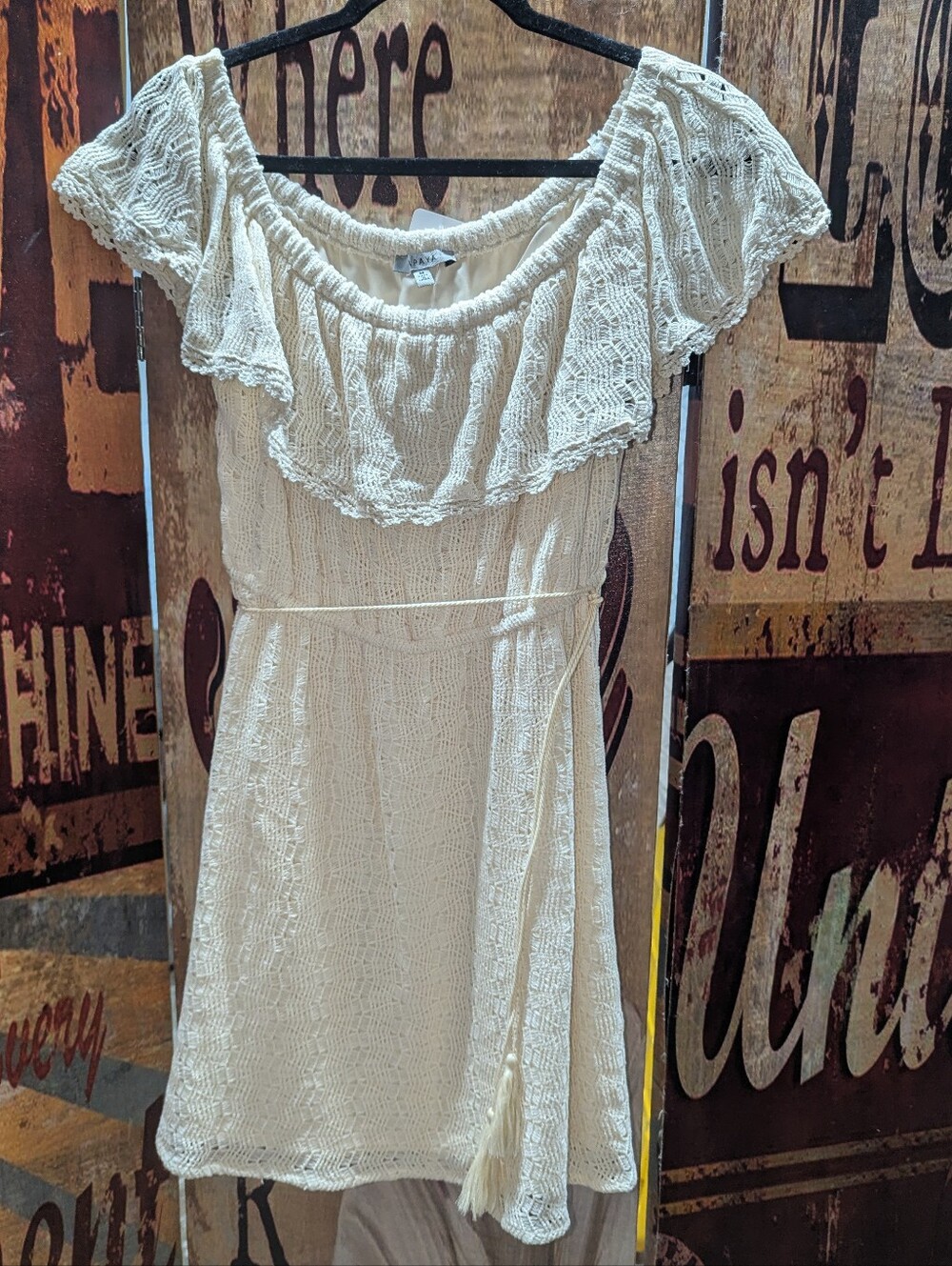 Papaya, Cream knitted lace dress size M